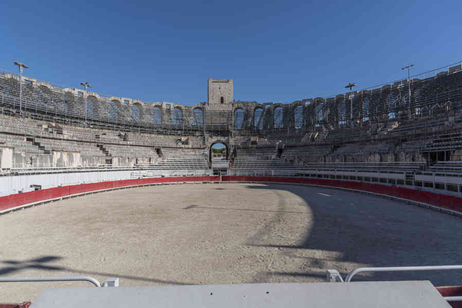 Francia - Arles 026 - Anfiteatro.jpg